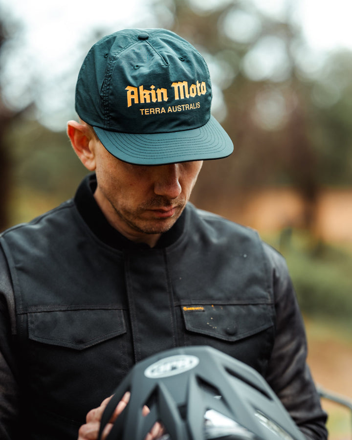 Australis Cap - Pine Green