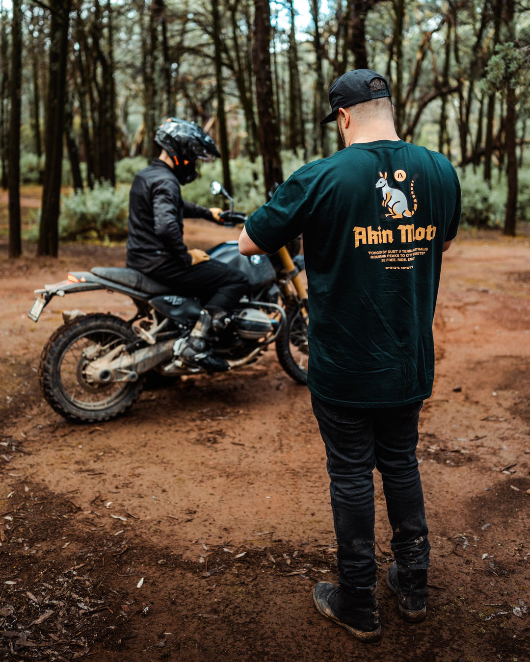 Terra Australis Tee Pine Green