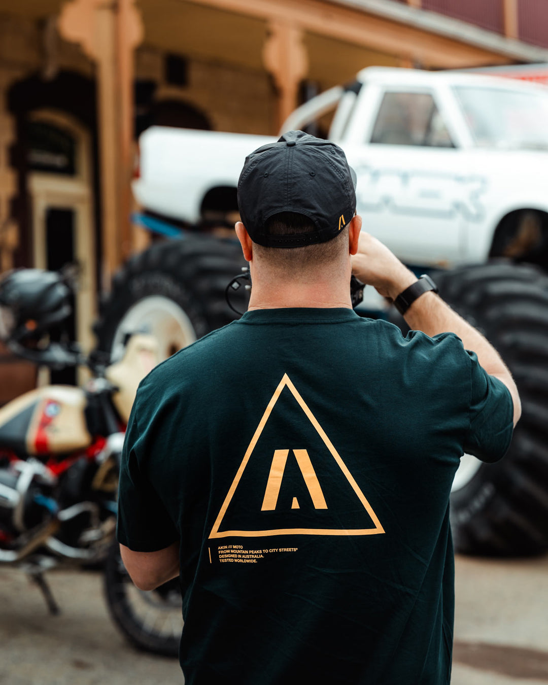 Triangle Tee Pine Green